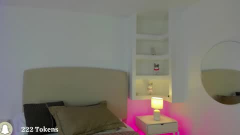 NATHALY  online show from 12.19.25