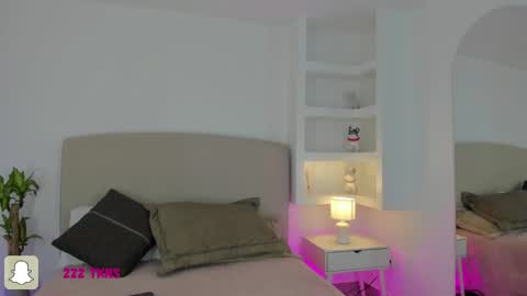 NATHALY  online show from 02.25.26