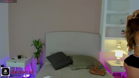 NATHALY  online show from 04.06.26