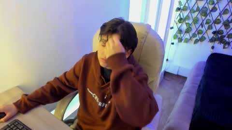 nathalyy_ds online show from 10.13.25