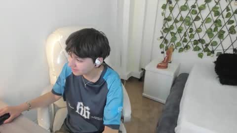 nathalyy_ds online show from 11.27.25