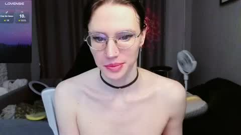 Snapshot of nathan_lucas chatting on 07.02.26 This name is so sexy you cant pronounce it. online show from 07.02.26