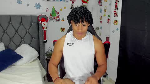 Snapshot of nathan_sexy247 chatting on 12.23.24 Nathan online show from 12.23.24