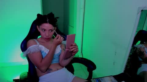 Snapshot of nathasha_bdsm_ chatting on 02.25.26 nathasha_bdsm_ online show from 02.25.26