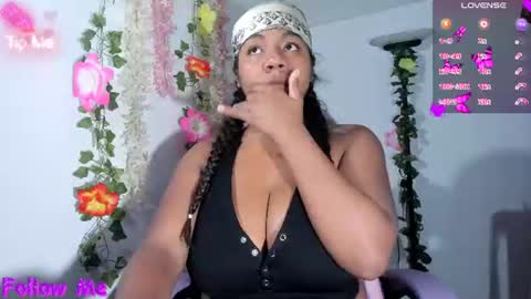 Snapshot of nathasha_jhonsom_ chatting on 06.14.26 Naty online show from 06.14.26