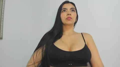 Snapshot of nathyy_garcia chatting on 10.29.25 Nathyy online show from 10.29.25