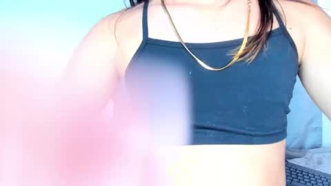 Snapshot of nati_sm chatting on 02.24.25 Nati online show from 02.24.25