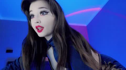 natsumi18 online show from 02.08.25