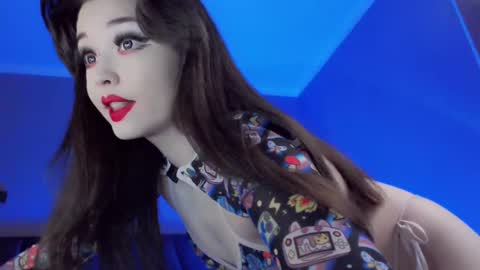 natsumi18 online show from 02.21.25