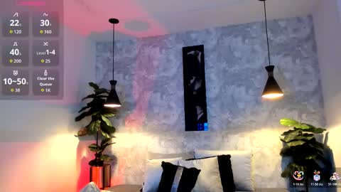 Snapshot of natt_collins chatting on 11.09.25 Natalia online show from 11.09.25