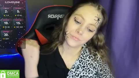 natural_babe666 online show from 10.24.25