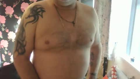 Snapshot of naturistmale45 chatting on 01.14.25 naturistmale45 online show from 01.14.25