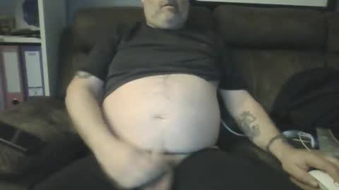 Snapshot of naturistmale45 chatting on 01.26.25 naturistmale45 online show from 01.26.25