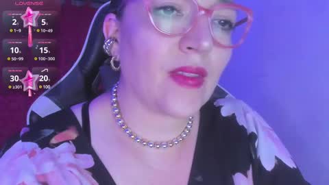 Snapshot of naty__mature_ chatting on 02.11.25 Nataly online show from 02.11.25