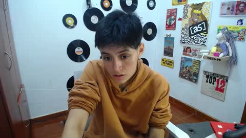 Snapshot of naty_lux19 chatting on 03.04.25 Fernanda online show from 03.04.25