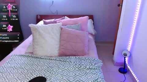 Natalia online show from 03.04.25