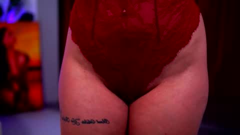 Naty online show from 11.25.25