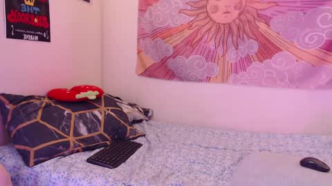 Eimy online show from 04.18.26