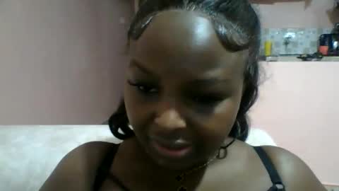 Snapshot of naughti_garlie chatting on 06.08.26 naughti_garlie online show from 06.08.26