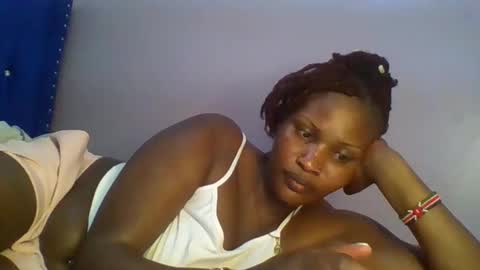 naughty8779 online show from 10.05.25