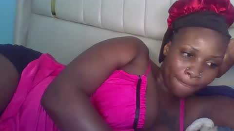 naughty8779 online show from 11.06.25