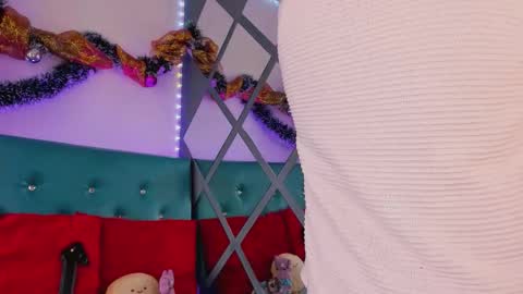 Christopher  Chris online show from 12.18.25