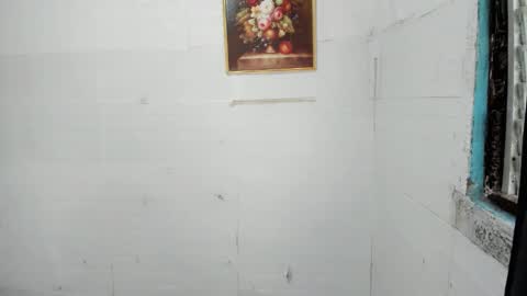 Snapshot of naughty_alliah chatting on 12.04.25 Alliah Wilson online show from 12.04.25