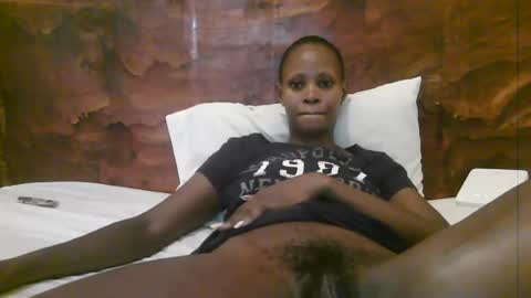 Snapshot of naughty_babe000 chatting on 07.23.26 alisha online show from 07.23.26