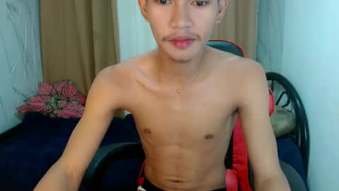 Snapshot of naughty_cy chatting on 06.26.26 itzme cyril online show from 06.26.26