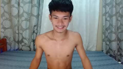 Snapshot of naughty_cy chatting on 07.16.26 itzme cyril online show from 07.16.26
