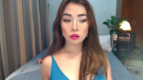 Queen Jess online show from 12.04.24