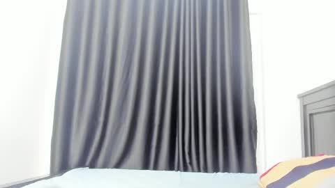 naughty_dreamss online show from 04.21.26