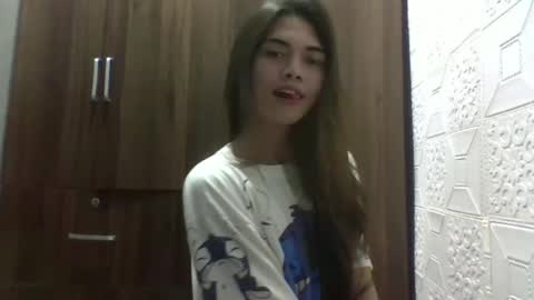 Snapshot of naughty_emmats chatting on 12.14.24 emma online show from 12.14.24