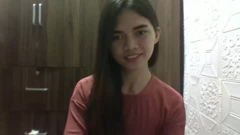 Snapshot of naughty_emmats chatting on 12.15.24 emma online show from 12.15.24