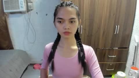 Snapshot of naughty_emmats chatting on 10.20.25 emma online show from 10.20.25