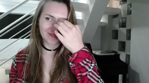 Snapshot of naughty_popa chatting on 02.04.25 Ann online show from 02.04.25