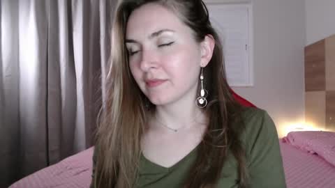 Snapshot of naughty_popa chatting on 02.05.25 Ann online show from 02.05.25