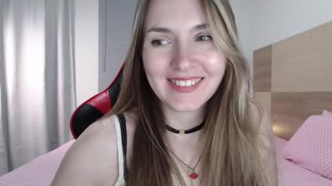 Snapshot of naughty_popa chatting on 03.09.25 Ann online show from 03.09.25