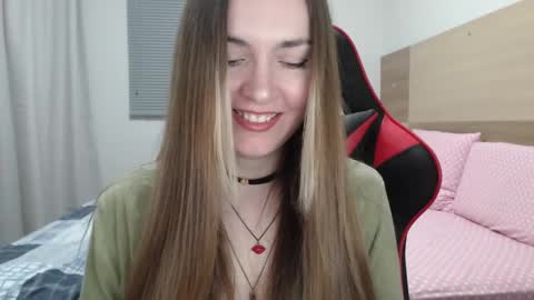 Snapshot of naughty_popa chatting on 10.09.25 Ann online show from 10.09.25