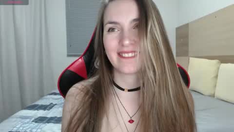 Snapshot of naughty_popa chatting on 10.23.25 Ann online show from 10.23.25