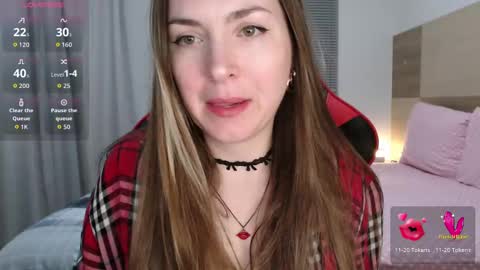 Snapshot of naughty_popa chatting on 11.16.25 Ann online show from 11.16.25