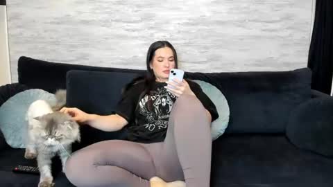 Snapshot of naughty_princesse chatting on 06.14.26 Elena online show from 06.14.26