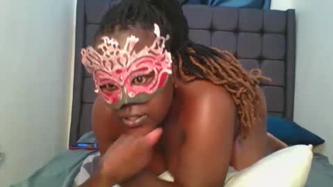 Snapshot of naughtychocoass chatting on 12.03.25 sweety online show from 12.03.25