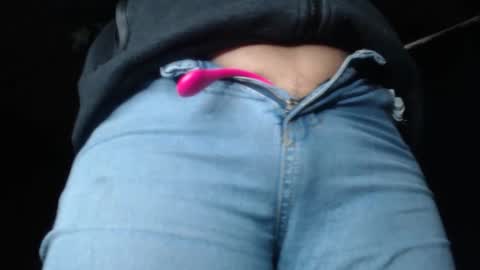 Snapshot of naughtyhotsquirt chatting on 03.06.25 Kimberly online show from 03.06.25