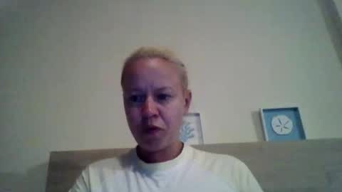 naughtyjennyblondeuk online show from 04.18.26