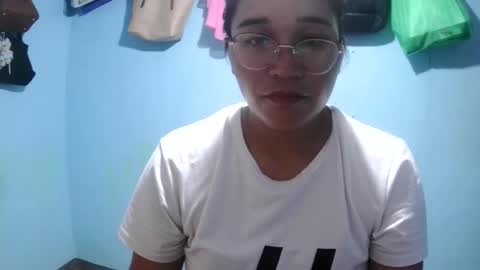 naughtykate69495126 online show from 04.21.26