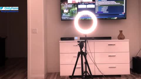 Aphroditecall me A for short online show from 02.03.25