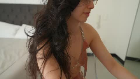 Naughty Samm online show from 04.18.26