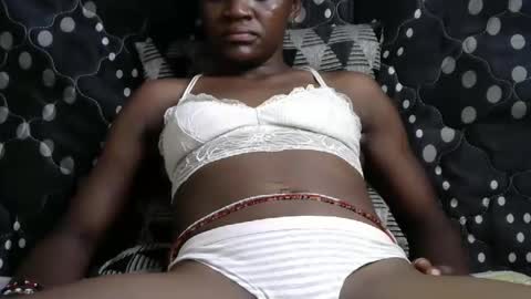 Snapshot of naughtysandra12 chatting on 12.04.25 naughtysandra12 online show from 12.04.25