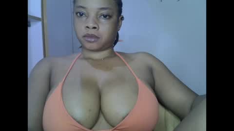 Snapshot of naughtyxcuntx chatting on 04.23.26 naughtyxcuntx online show from 04.23.26